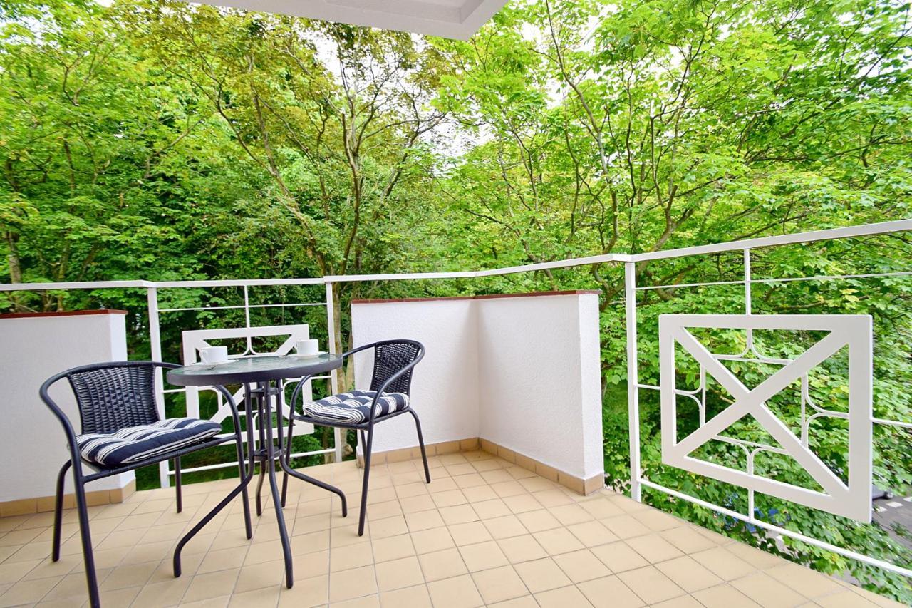 Crystal Apartament 80M Od Plazy, Przy Latarni Morskiej Kołobrzeg Exterior foto
